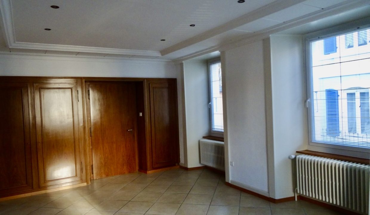 c83423b6-b54e-4873-b276-f6dab8e2e084