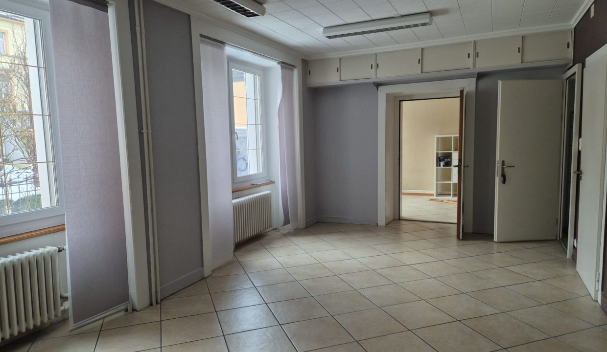 e5bb495a-aa10-4960-991b-e6ac80b57362