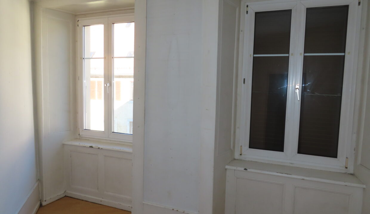 Appartement 7 pièces Place d'Arme 1A (12)