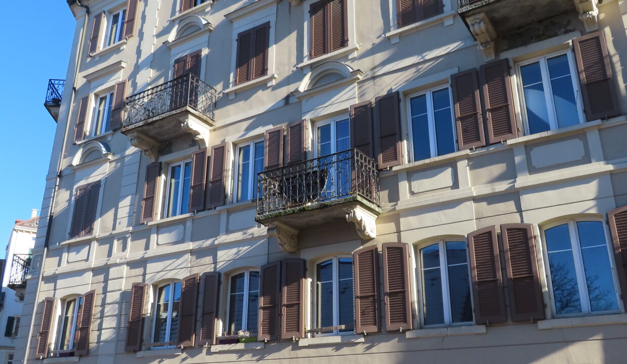 Appartement 7 pièces Place d'Arme 1A (2)